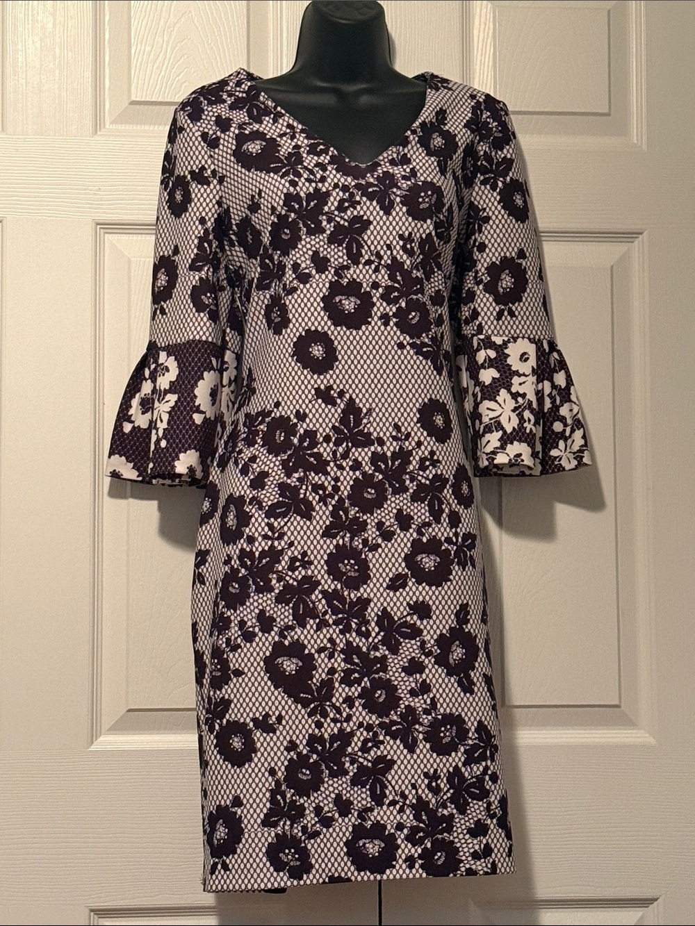 DKNY Floral Lace-Print Bell-Sleeve Dress in Purple and White